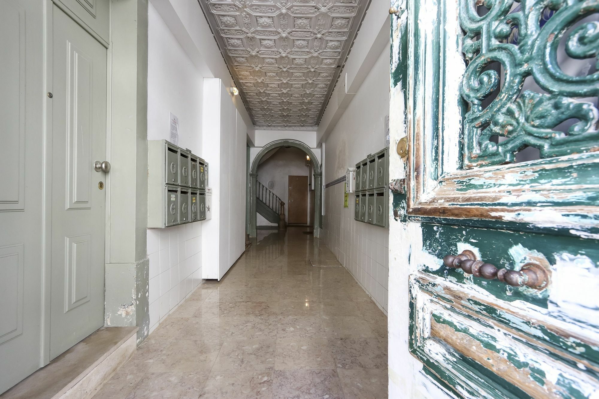 Mouraria Stylish By Homing Apartment Lisbon Bagian luar foto