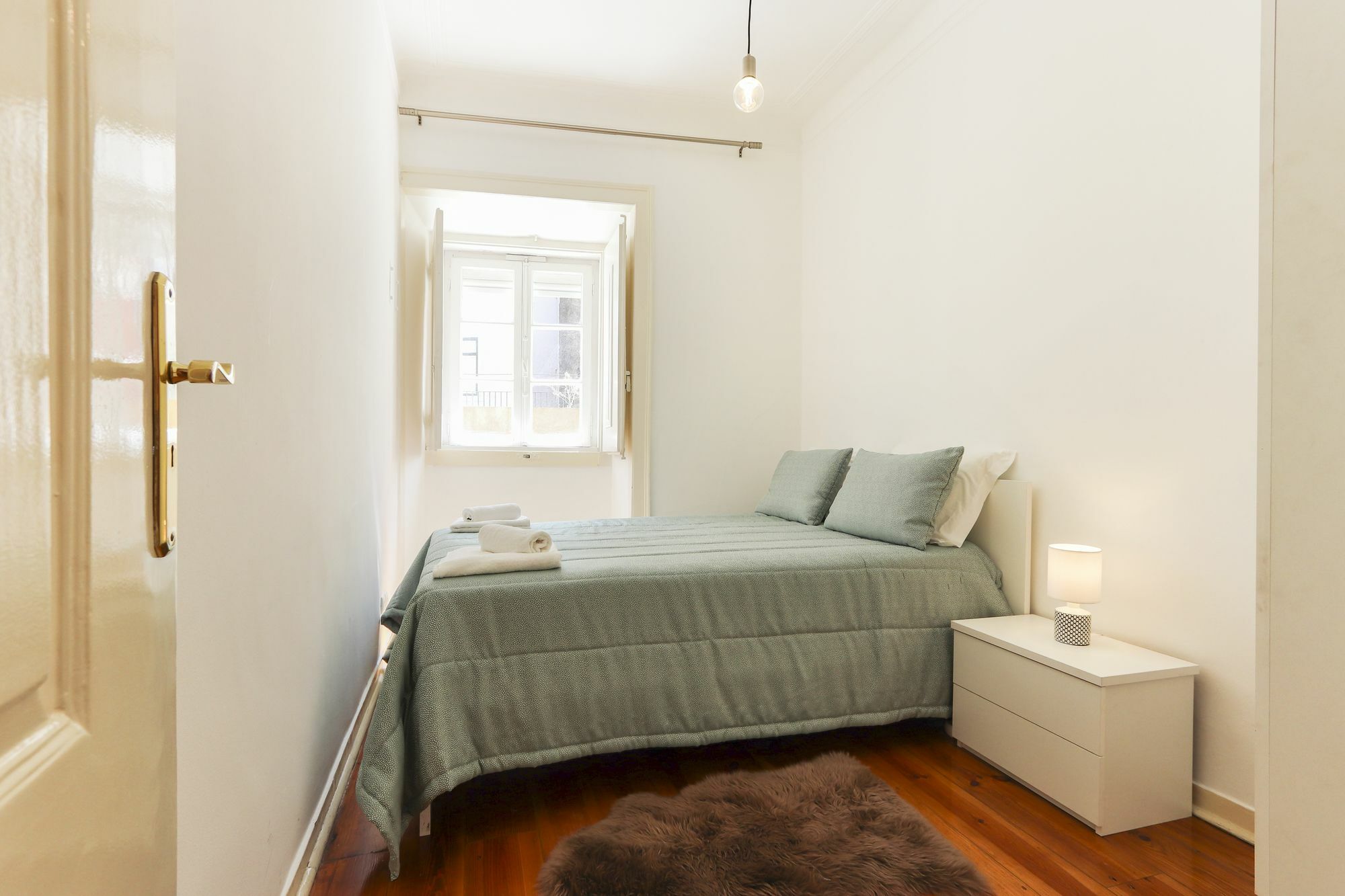 Mouraria Stylish By Homing Apartment Lisbon Bagian luar foto
